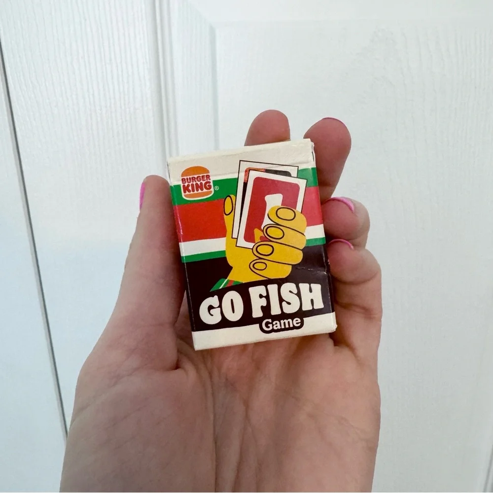 NIB Mini 90’s BURGER KING Go Fish Game